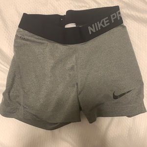 nike pro spandex size XS